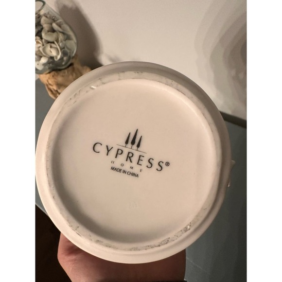 Cup of happy mug with florals - Picture 3 of 4